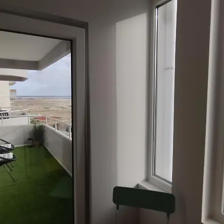 Apartment Sealoft - Beachfront In Figueira Da Foz Buarcos
