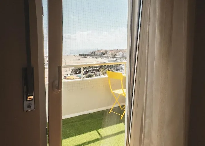 Sealoft - Beachfront In Figueira Da Foz Buarcos